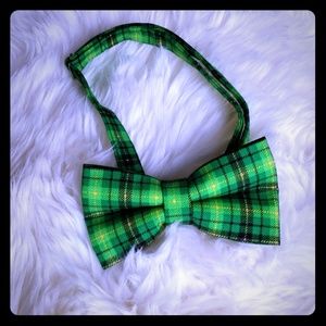 Easy clip, already tied, handmade bowtie